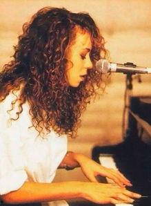 凯莉最新爆料图片视频,独家图片视频揭秘幕后真相  第2张